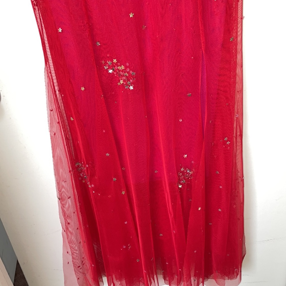 BCBG embellished long dress with godet - Picture 5 of 10